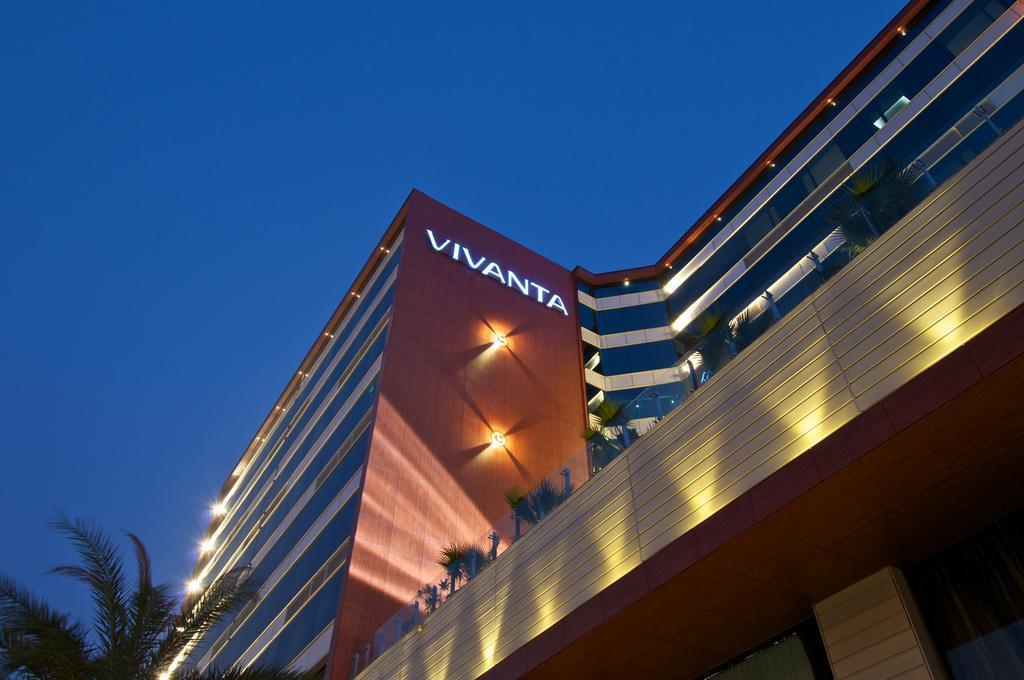 Vivanta Hyderabad, Begumpet Bagian luar foto Vivanta Hyderabad