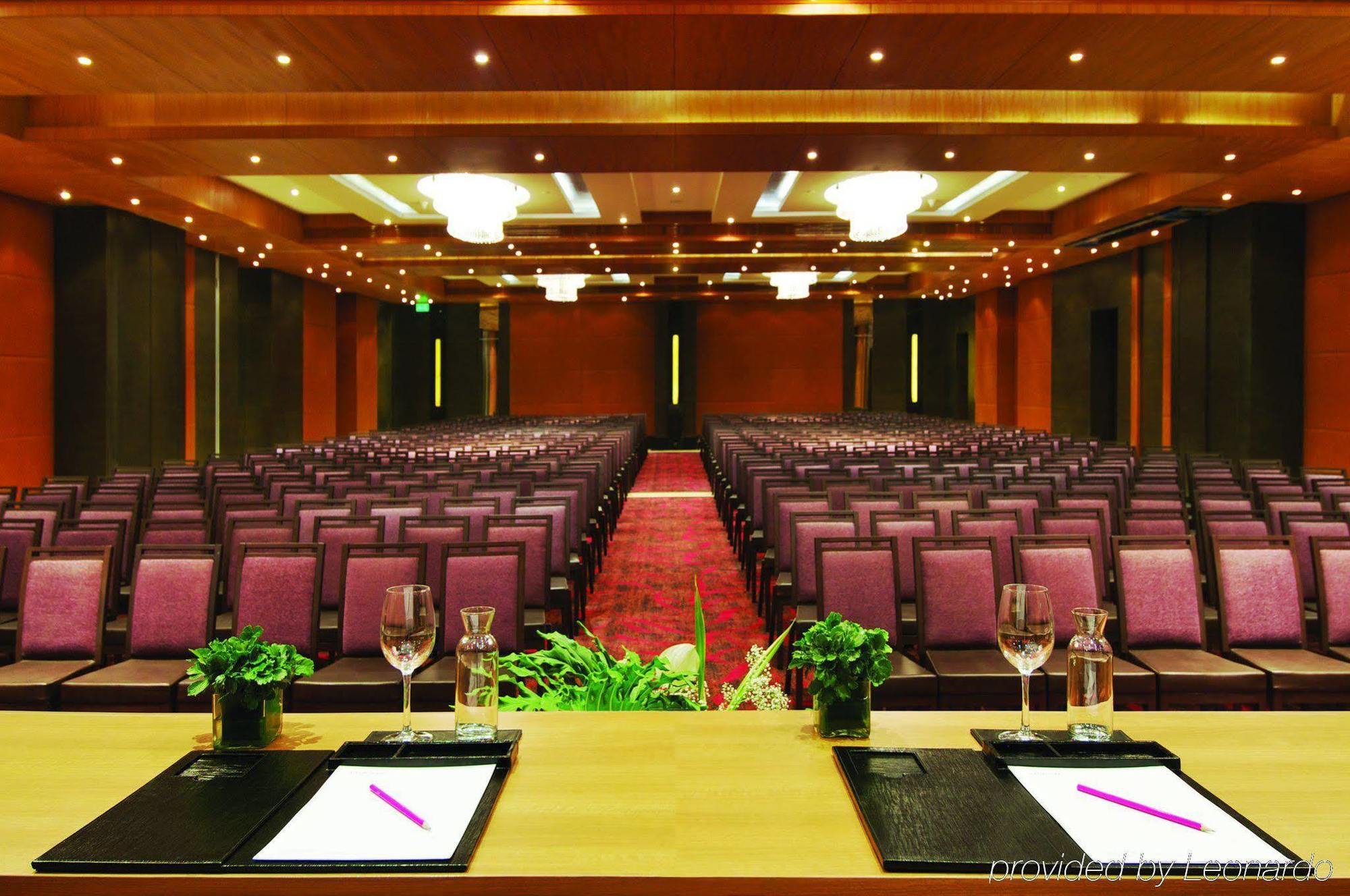 Vivanta Hyderabad, Begumpet Fasilitas foto The Grand Ballroom